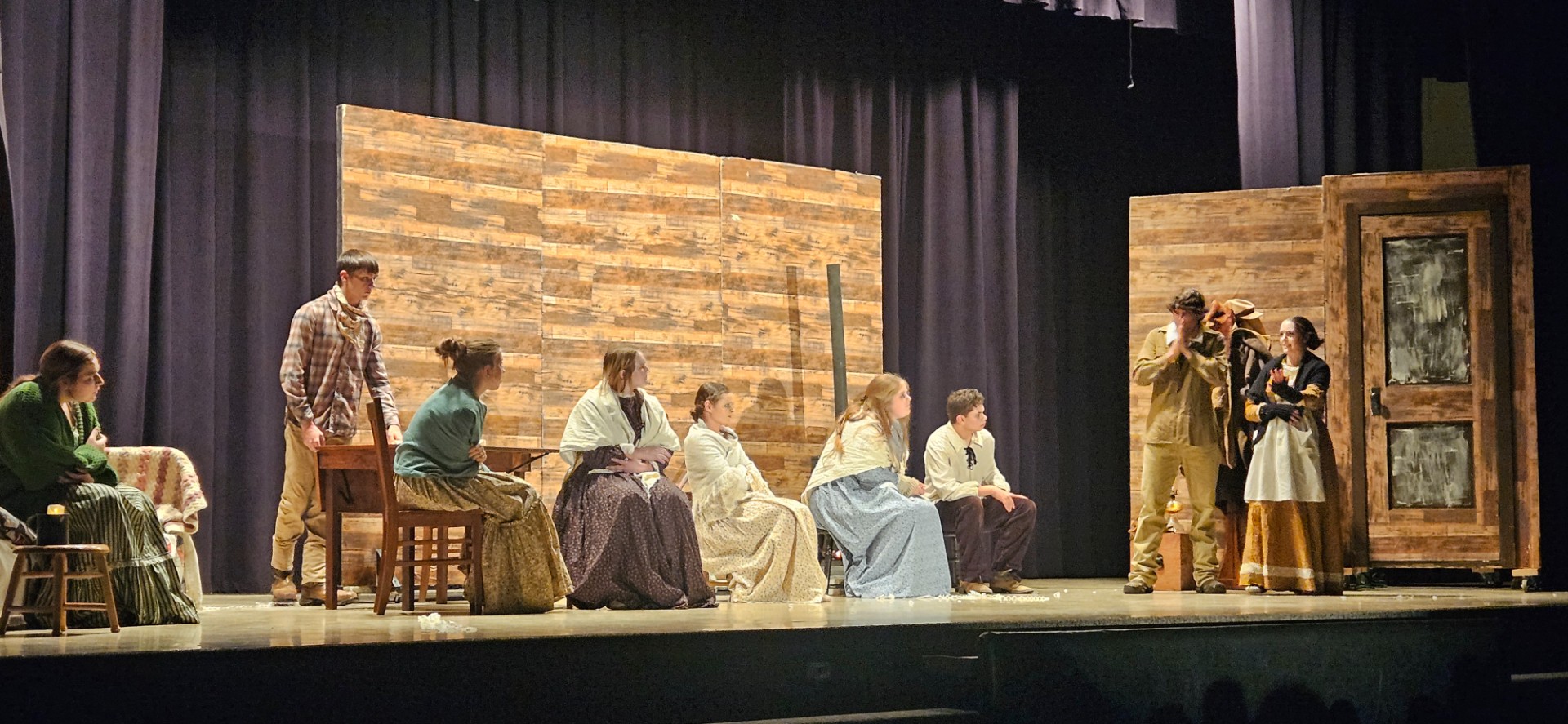 Whole Stage of actors